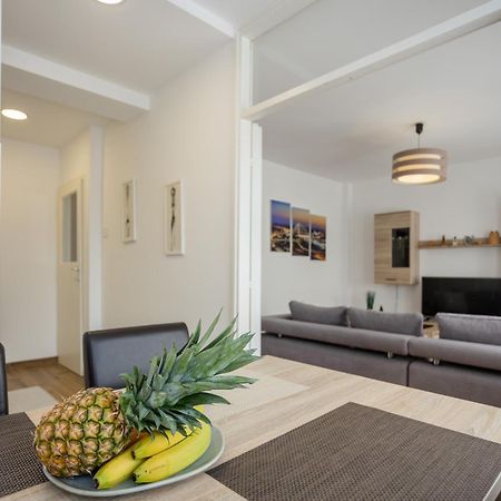 Apartment Sara Belgrad Zewnętrze zdjęcie